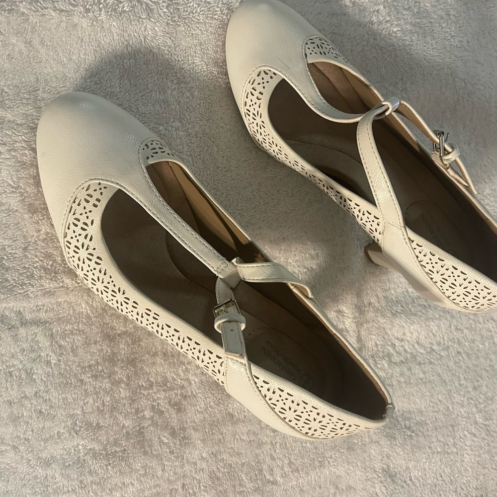 Elegant White Women's Shoes